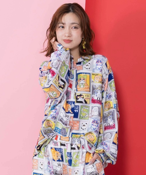 ScoLar(スカラー)の「161605:わんorにゃんスタンプ柄 ワッシャーシャツ(シャツ/ブラウス・レディース・オフホワイト/ブルー・M)」の2枚目の写真