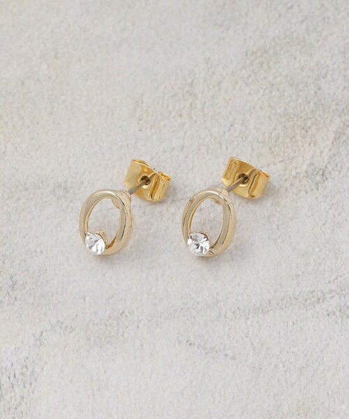 OPAQUE.CLIP(オペークドットクリップ)の「オーバルメタル×ビジューミニピアス(ピアス(両耳用)・レディース・シルバー/ゴールド・00)」の3枚目の写真