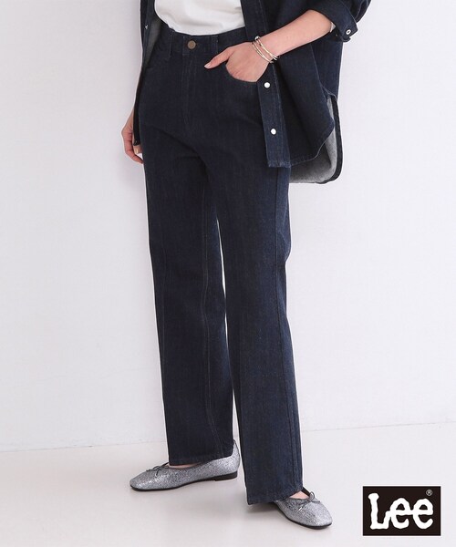 OPAQUE.CLIP（オペークドットクリップ）の「【Lee別注】フレアデニムパンツ【洗濯機OK】（デニムパンツ・レディース・ネイビー/ブルー系その他・03/02）」の2枚目の写真