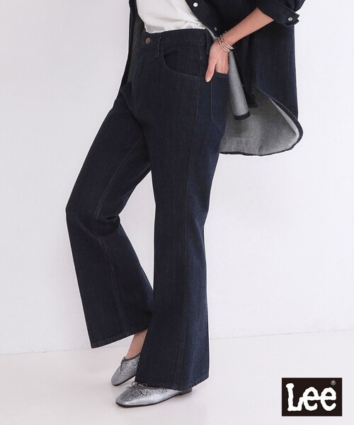 OPAQUE.CLIP（オペークドットクリップ）の「【Lee別注】フレアデニムパンツ【洗濯機OK】（デニムパンツ・レディース・ネイビー/ブルー系その他・03/02）」の7枚目の写真