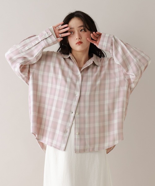 RAGEBLUE(レイジブルー)の「ルーズオンブレチェックシャツ(シャツ/ブラウス・レディース・ブラック/ピンク・FREE)」の6枚目の写真