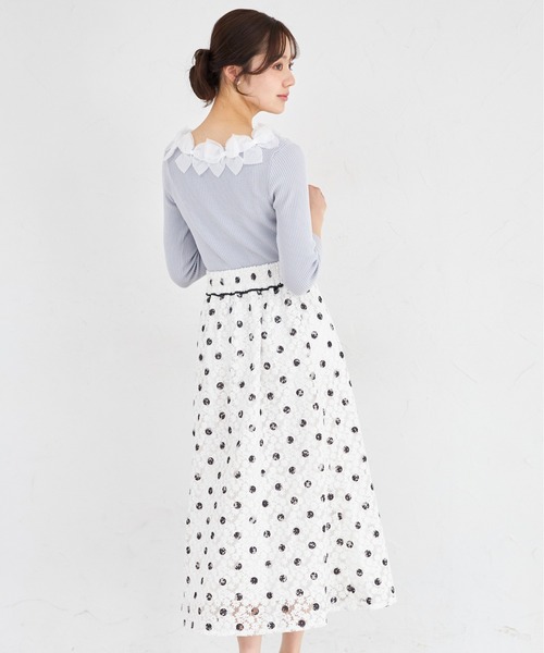 tocco closet（トッコ　クローゼット）の「フラワーレースドットプリントフレアスカート（スカート・レディース・ブラック/オフホワイト・M）」の6枚目の写真