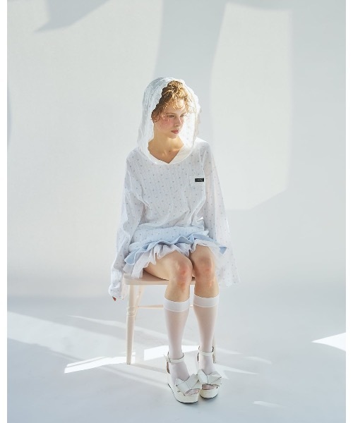 lilLilly（リルリリー）の「2wayレースフードワンピース（Tシャツ/カットソー・レディース・ピンク/ホワイト・FREE）」の3枚目の写真