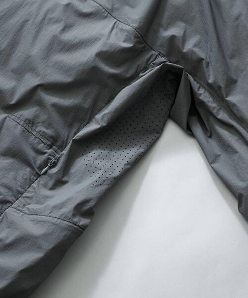 EKAL(エカル)の「ALL WEATHER ANORAK(ナイロンジャケット・メンズ・グレー/イエロー・MEDIUM/X-LARGE/LARGE)」の11枚目の写真
