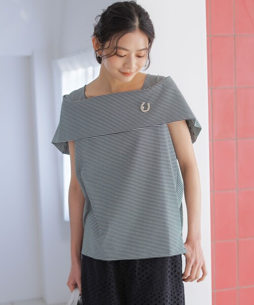 組曲(クミキョク)の「GIZAコットンオフショルダー カットソー(Tシャツ/カットソー・レディース・ネイビー系/ネイビー系2/アイボリー系/レッド系2・S2)」の6枚目の写真