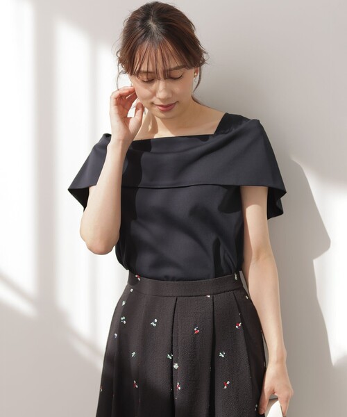 組曲(クミキョク)の「GIZAコットンオフショルダー カットソー(Tシャツ/カットソー・レディース・ネイビー系/ネイビー系2/アイボリー系/レッド系2・S2)」の11枚目の写真