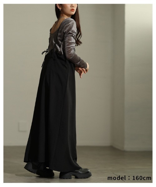 Sawa a la mode(サワアラモード)の「キャミソールフレアワンピース(ワンピース・レディース・ブラック×ホワイト/ブラック・FREE)」の5枚目の写真