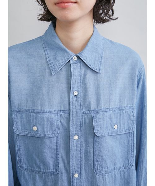 Mila Owen(ミラオーウェン)の「シアーデニムフラップシャツ(シャツ/ブラウス・レディース・グレー/ブルー・F)」の7枚目の写真