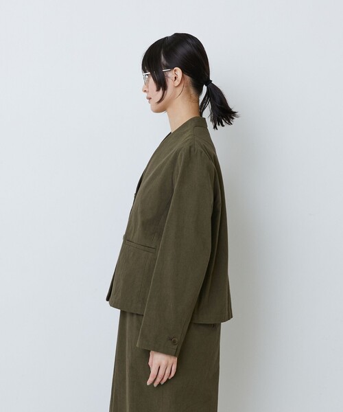 LOISIR(ロワズィール)の「グランジコットンポプリンノーカラージャケット(ノーカラージャケット・レディース・ベージュ/ブラウン・FREE)」の8枚目の写真