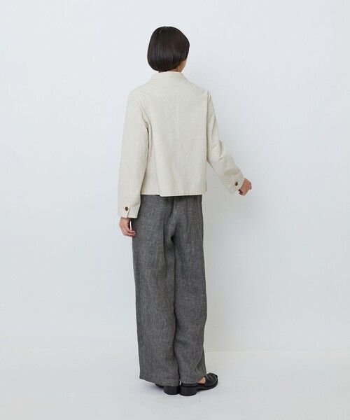 LOISIR(ロワズィール)の「グランジコットンポプリンノーカラージャケット(ノーカラージャケット・レディース・ベージュ/ブラウン・FREE)」の13枚目の写真