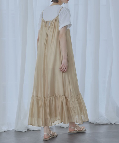 LOWO(ロワ)の「ギャザーティアード キャミソールワンピース ロング(ワンピース・レディース・ブラック/ベージュ/ホワイト/ミント・FREE)」の17枚目の写真