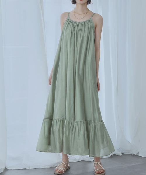 LOWO(ロワ)の「ギャザーティアード キャミソールワンピース ロング(ワンピース・レディース・ブラック/ベージュ/ホワイト/ミント・FREE)」の19枚目の写真