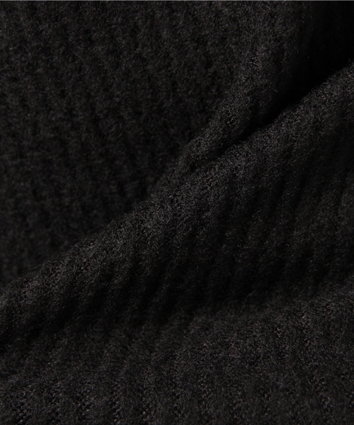 mystic（ミスティック）の「【mystic】テレコボトルネックプルオーバー（ニット/セーター・レディース・オフホワイト/キャメル/ブラック/ピンク/グレー・ﾌﾘ-）」の11枚目の写真