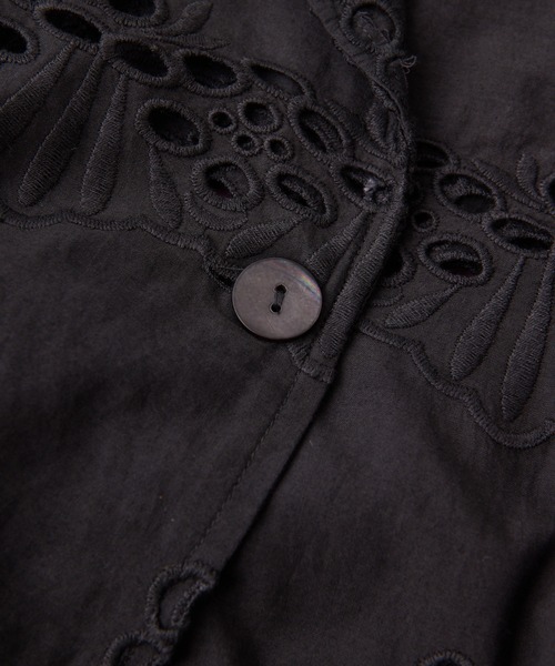 Whim Gazette(ウィムガゼット)の「レースジャケット(テーラードジャケット・レディース・オフホワイト/チャコールグレー・FREE)」の17枚目の写真