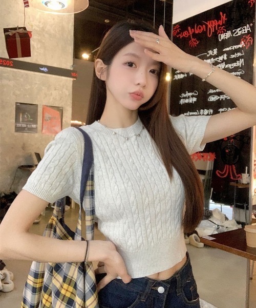 Teem Store(チームストア)の「ケーブル編み薄手夏ニット(Tシャツ/カットソー・レディース・グレー/サックスブルー/ブラック/ネイビー/ホワイト/アイボリー/ピンク・F)」の3枚目の写真