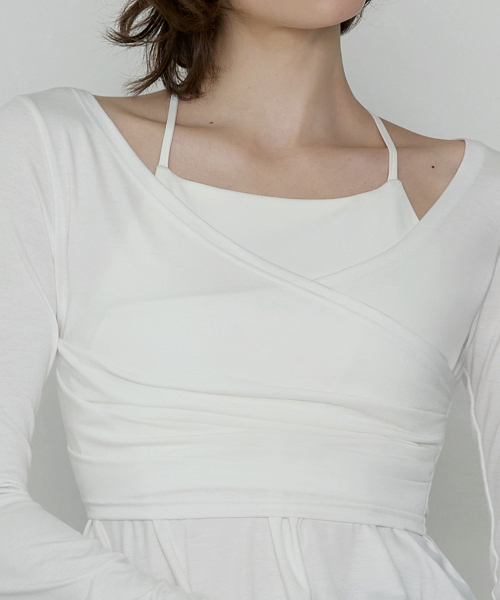 DEVIWEAR(デヴィウェア)の「アンバランス ラップ ロングスリーブ DEVI-T0141-ホワイト(Tシャツ/カットソー・レディース・ホワイト・SMALL/MEDIUM)」の4枚目の写真