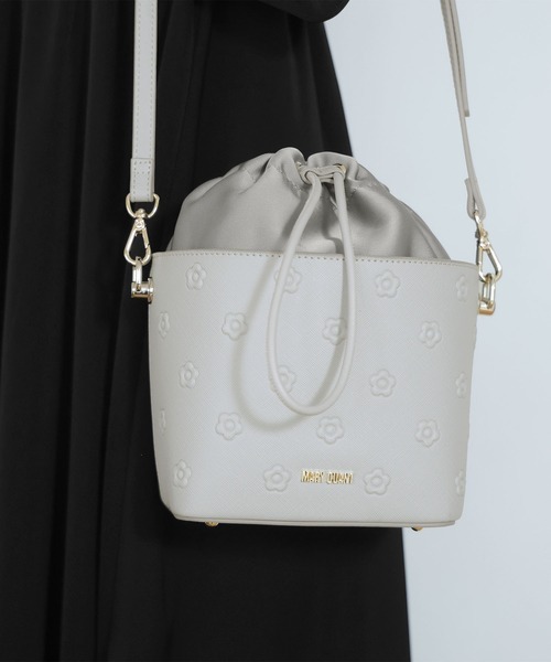 MARY QUANT（マリークワント）の「シンプルエンボスデイジー ドロストショルダー（ショルダーバッグ・レディース・ベージュ/ライトブルー/ブラック・FREE）」の13枚目の写真