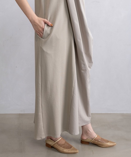 MARECHAL TERRE（マルシャルテル）の「クロスタックワンピース（ワンピース・レディース・ブラック/ライトカーキ/パープル・MEDIUM）」の8枚目の写真