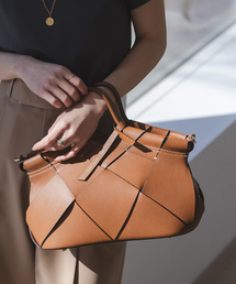 mica della valle（ミカデラヴァッレ）の「《追加》mica della valle/ミカデラヴァッレ Romana レザーメッシュバッグ（ショルダーバッグ）」