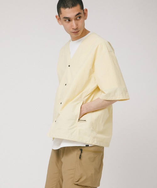 EKAL（エカル）の「『UR TECH』ナイロンタッサーベースボールシャツ（シャツ/ブラウス・メンズ・グレー/イエロー/ネイビー・MEDIUM/LARGE）」の16枚目の写真