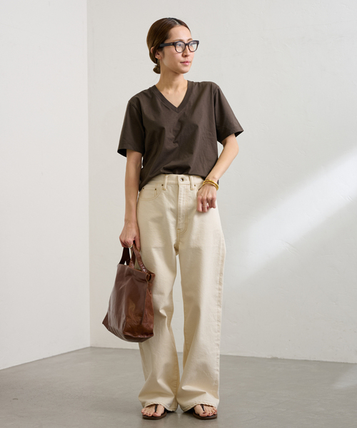 FRAMeWORK(フレームワーク)の「≪追加≫LOEFF/ロエフ 別注 Vネック TEE(Tシャツ/カットソー・レディース・ホワイト/ブラック/ブラウン・FREE)」の21枚目の写真