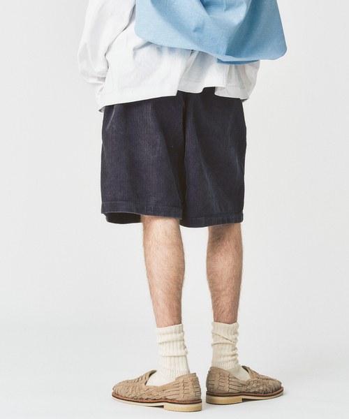 Gramicci（グラミチ）の「GRAMICCI / グラミチ 417別注 コーデュロイショートパンツ（カーゴパンツ・メンズ・ブルー/ブラック系その他/ベージュ・X-LARGE/LARGE/MEDIUM）」の21枚目の写真
