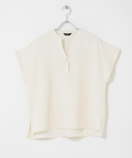 URBAN RESEARCH ROSSO WOMEN(アーバンリサーチ ロッソ)の「『セットアップ対応』 UVカット/接触冷感 バンドカラー プルオーバー(シャツ/ブラウス・レディース・オフホワイト/ブラック・FREE)」の20枚目の写真