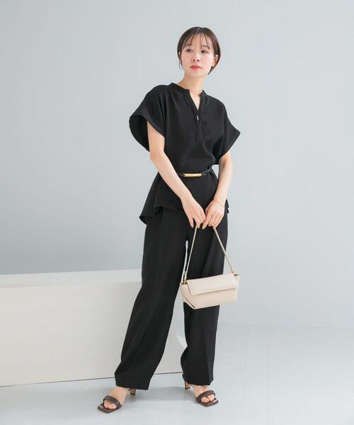 URBAN RESEARCH ROSSO WOMEN(アーバンリサーチ ロッソ)の「『セットアップ対応』 UVカット/接触冷感 バンドカラー プルオーバー(シャツ/ブラウス・レディース・オフホワイト/ブラック・FREE)」の12枚目の写真