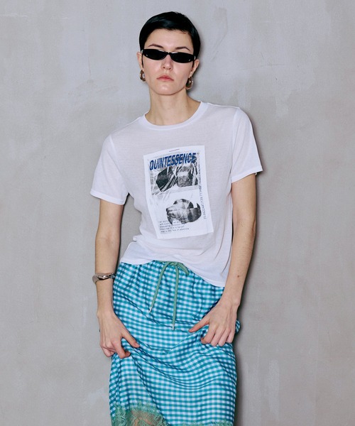 MAISON SPECIAL(メゾンスペシャル)の「QUINTESSENCE Print T-Shirt/QUINTESSENCEプリントTEE(Tシャツ/カットソー・レディース・ピンク/ホワイト/チャコールグレー・FREE)」の1枚目の写真