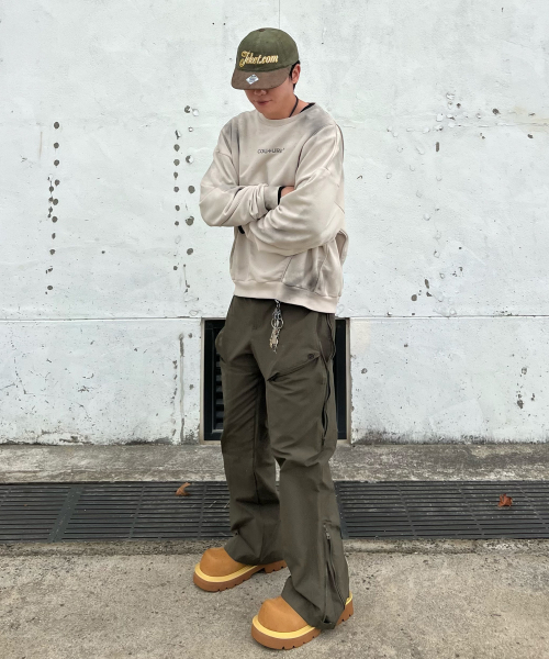 KALAPATTHAR（カラパタール）の「CN Wide Ankle Zipped Cargo Pants - KHAKI（スウェットパンツ・メンズ・その他・MEDIUM/LARGE/X-LARGE）」の11枚目の写真