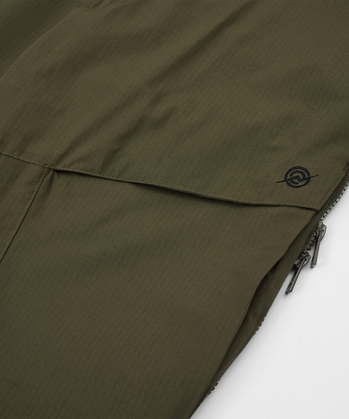 KALAPATTHAR（カラパタール）の「CN Wide Ankle Zipped Cargo Pants - KHAKI（スウェットパンツ・メンズ・その他・MEDIUM/LARGE/X-LARGE）」の5枚目の写真