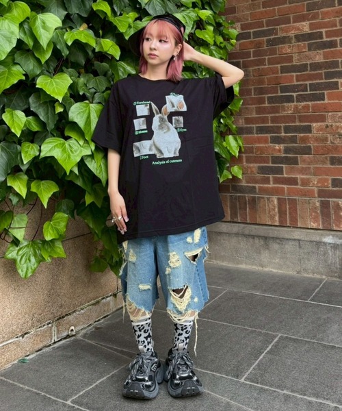 Candy Stripper(キャンディストリッパー)の「RABBIT MONITORING BIG Tシャツ(Tシャツ/カットソー・レディース・ライトブルー/ブラック/オフホワイト・FREE)」の14枚目の写真