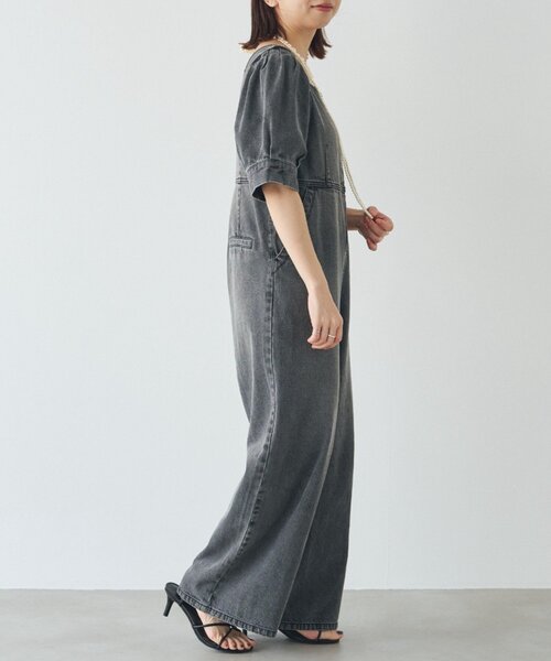 LOUNGEDRESS（ラウンジドレス）の「【PUFRILL/パフリル】デニムパフオールインワン（つなぎ/オールインワン・レディース・ブルー/ブラック・SMALL/X-SMALL）」の13枚目の写真