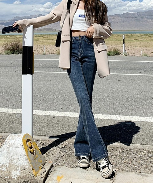 SEU(エスイーユー)の「デニムパンツ 美脚シルエット ハイウエスト スリムフレア ストレッチ 脚長効果 オフィスカジュアル きれいめカジュアル レディース韓国風(デニムパンツ・レディース・ブラック/ブルー・M/L)」の18枚目の写真