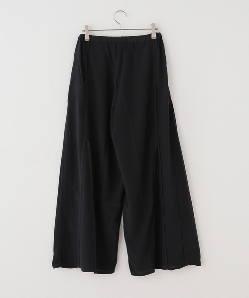 BASERANGE(ベースレンジ)の「【BASERANGE/ベースレンジ】 ADE PANTS(その他パンツ・レディース・ブラック・SMALL)」の2枚目の写真