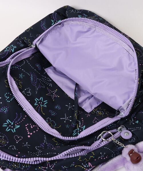 kipling（キプリング）の「【kipling】キプリング Bts SEOUL LAP リュック（バックパック/リュック・レディース・ネイビー系・FREE）」の5枚目の写真