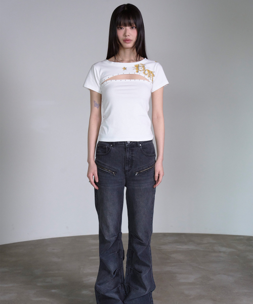 PRENDA（プレンダ）の「CUT OUT STAR STUD TEE WHITE（Tシャツ/カットソー・レディース・その他・F）」の2枚目の写真