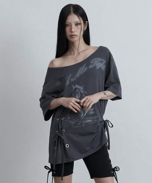 as you are(アズユーアー)の「ホースアイレットオーバーサイズTシャツチャコール(Tシャツ/カットソー・レディース・その他・OS)」の1枚目の写真
