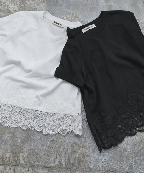 Anclear oui(アンクリアウィ)の「裾レースデザインTシャツ(Tシャツ/カットソー・レディース・Black/White・F)」の14枚目の写真