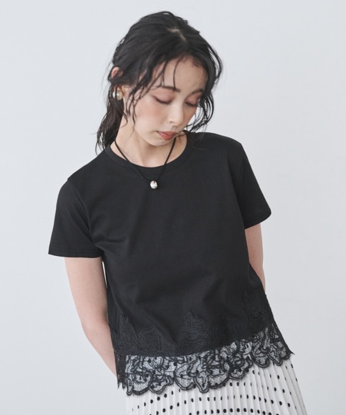 Anclear oui(アンクリアウィ)の「裾レースデザインTシャツ(Tシャツ/カットソー・レディース・Black/White・F)」の6枚目の写真