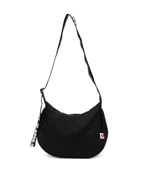 A BATHING APE（アベイシングエイプ）の「HEART BADGE CROSSBODY MINI BAG #2（ショルダーバッグ・レディース・ブルー/レッド/ブラック・FREE）」の4枚目の写真