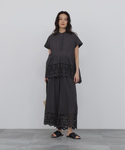 human woman(ヒューマンウーマン)の「◆【ウォッシャブル】インドシフリーチュニックブラウス(シャツ/ブラウス・レディース・ホワイト/グレー系その他・MEDIUM)」の5枚目の写真
