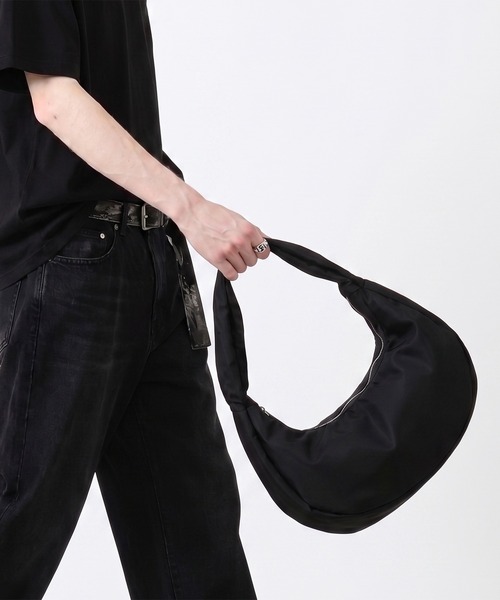 style code(スタイルコード)の「ZOZO限定【STYLE CODE/スタイルコード】ナイロン アーク ワンショルダーバッグ(ショルダーバッグ・レディース・ワインレッド/ブラック・FREE)」の16枚目の写真