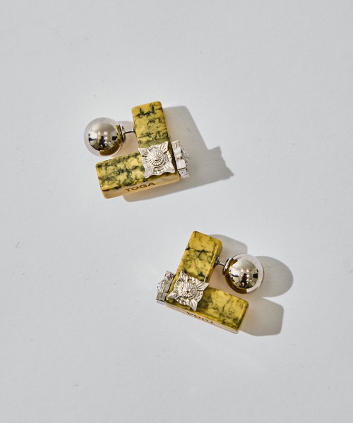TOGA PULLA(トーガ プルラ)の「【TOGA PULLA/トーガプルラ】Marble motif pierced earrings/マーブルモチーフピアスイヤリング(ピアス(両耳用)・レディース・ホワイト/グリーン/イエロー・FREE)」の3枚目の写真