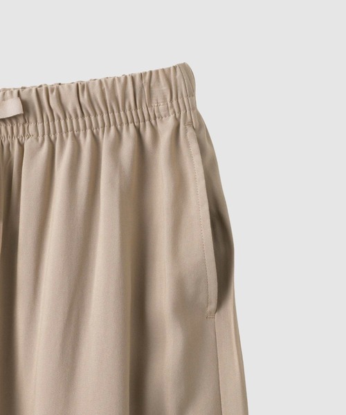 NAVY(ネイビー)の「【SARARI /サラリ】通気性 速乾 レーヨン無地ステテコパンツ(その他パンツ・レディース・ネイビー/ブラック/ベージュ・S/M/L)」の4枚目の写真