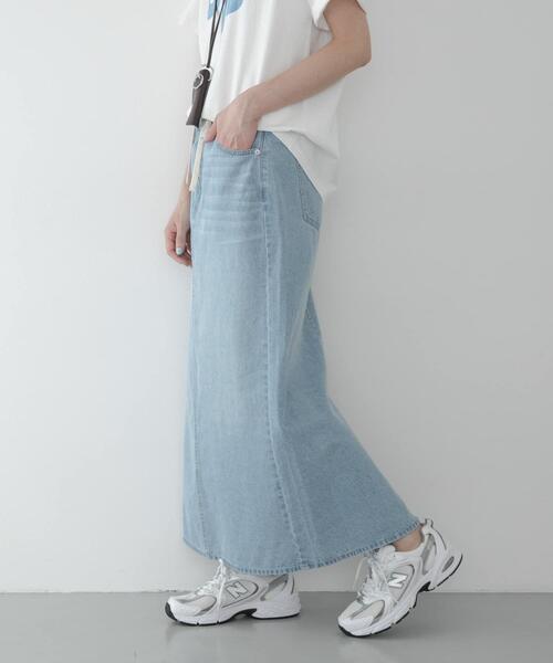 URBAN RESEARCH Sonny Label(アーバンリサーチサニーレーベル)の「ライトオンスIラインデニムスカート(スカート・レディース・ライトインディゴブルー/アイボリー・36/38)」の12枚目の写真