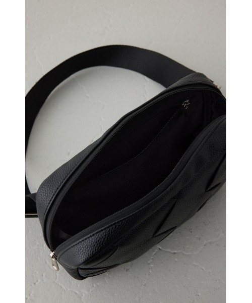 AZUL by moussy(アズールバイマウジー)の「イントレチャートボディーバッグ(ボディバッグ/ウエストポーチ・メンズ・グレー/ブラック・FREE)」の12枚目の写真