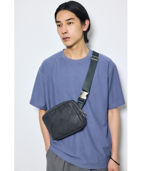 AZUL by moussy(アズールバイマウジー)の「イントレチャートボディーバッグ(ボディバッグ/ウエストポーチ・メンズ・グレー/ブラック・FREE)」の15枚目の写真