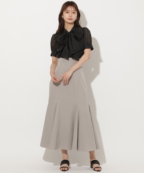 AND COUTURE(アンドクチュール)の「レースアップマーメイドスカート(スカート・レディース・グレー/ベージュ/ダークブラウン・SMALL/MEDIUM)」の2枚目の写真