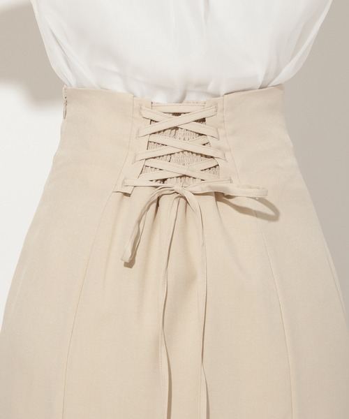 AND COUTURE(アンドクチュール)の「レースアップマーメイドスカート(スカート・レディース・グレー/ベージュ/ダークブラウン・SMALL/MEDIUM)」の20枚目の写真